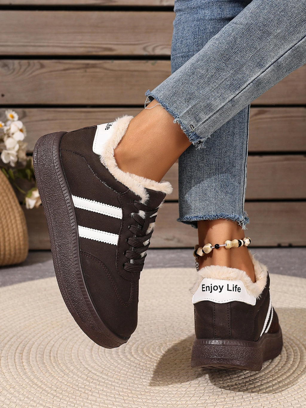 New Women's Fleece-lined Casual Shoes