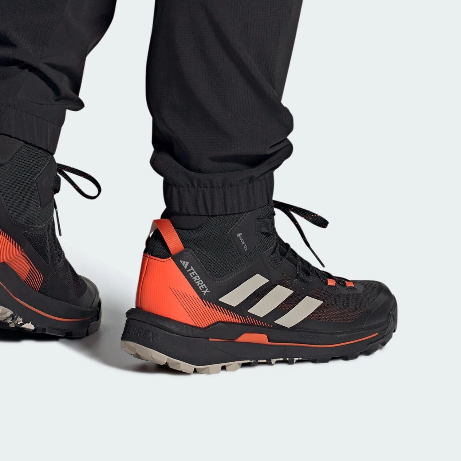 Authentic New Unisex Mid-Top Hiking Trekking Shoes ID3426