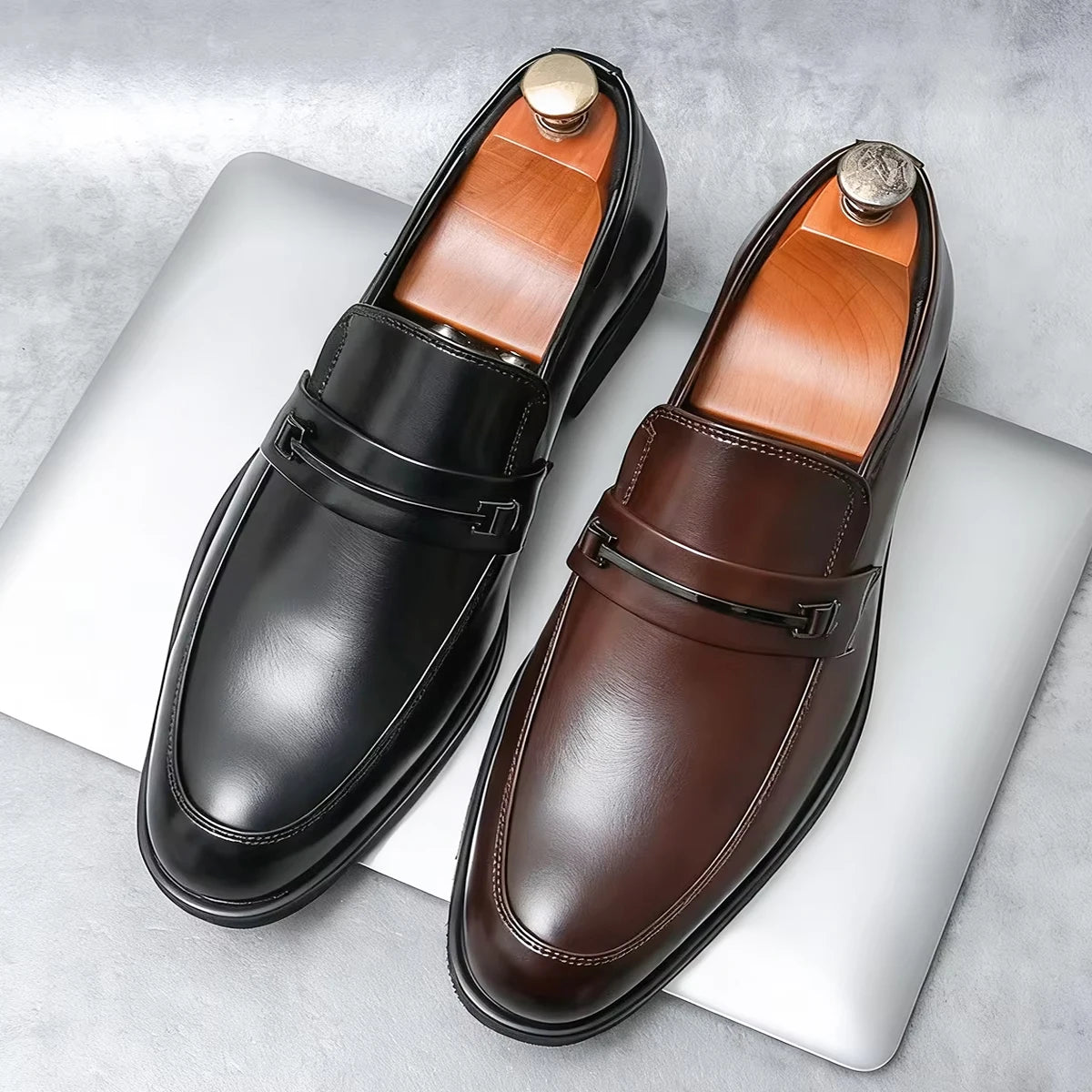 Men's Classic Leather Dress Shoes