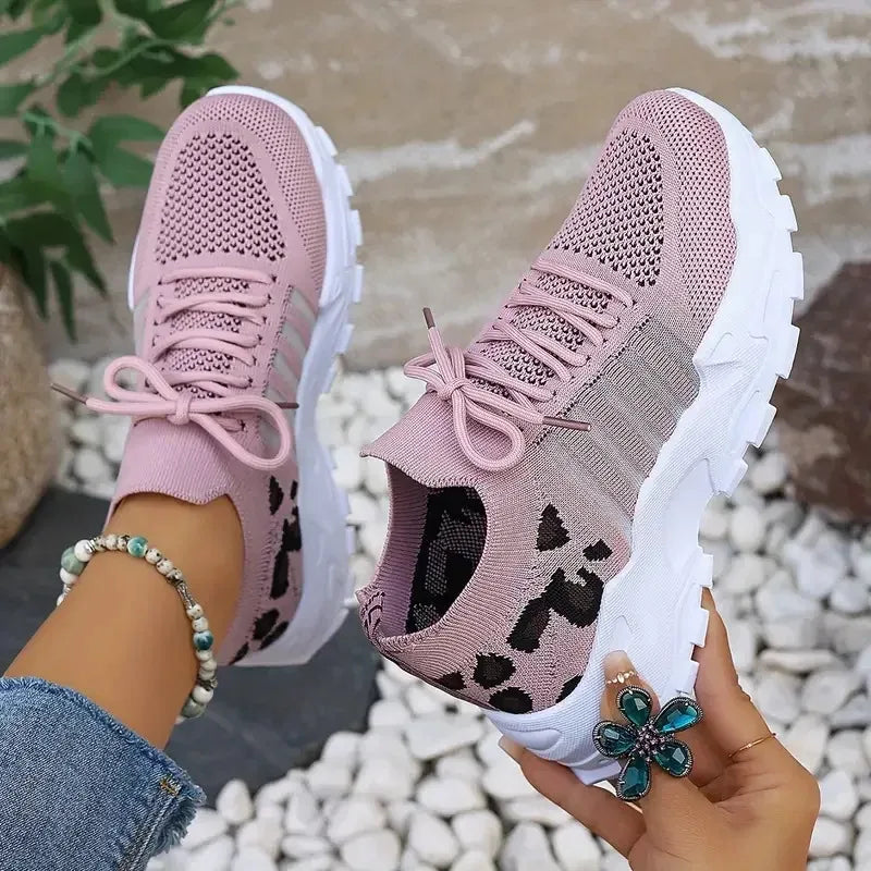 lightweight casual sneakers for women