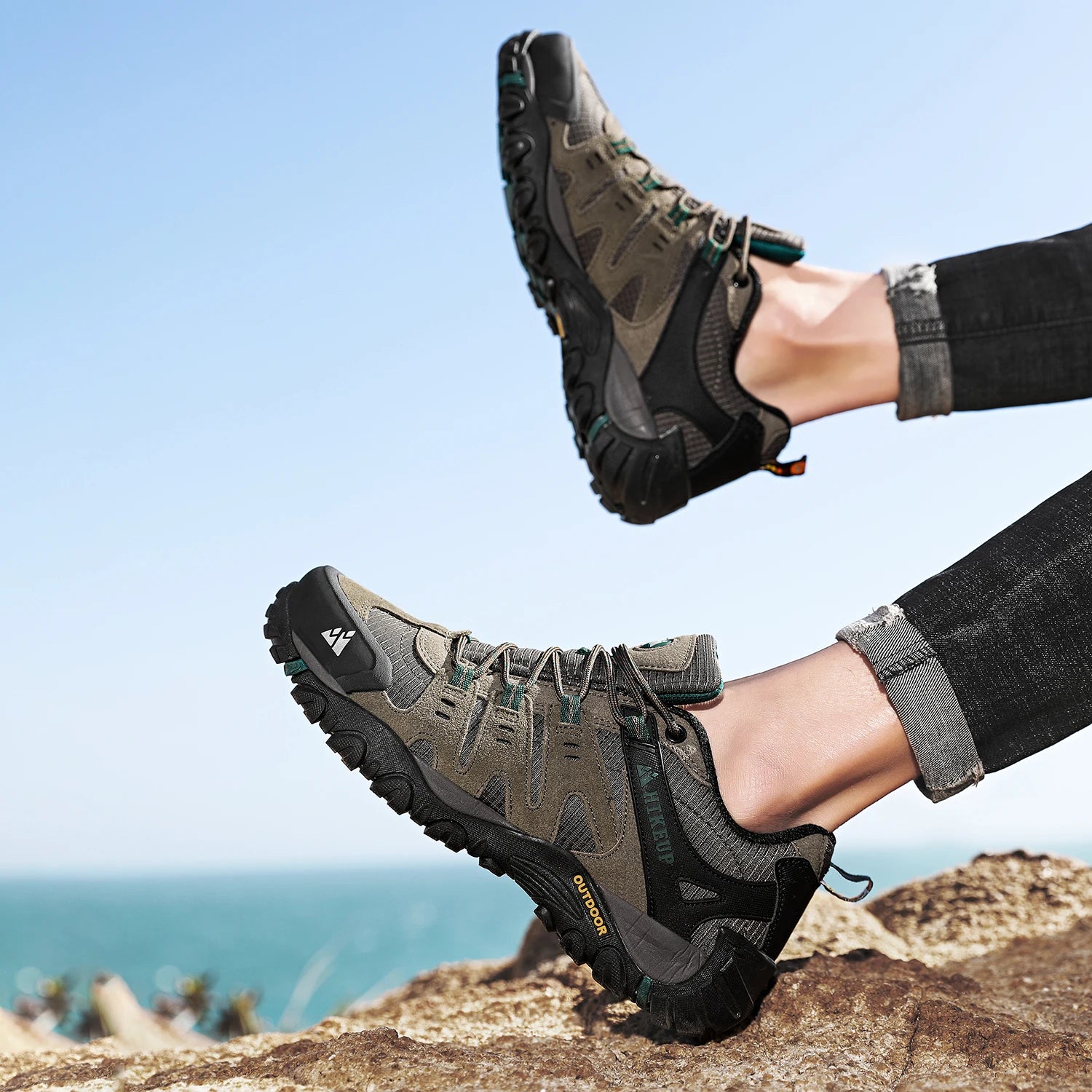 Men's Hiking Shoes Suede Leather Outdoor Shoes Wear-resistant Sneakers