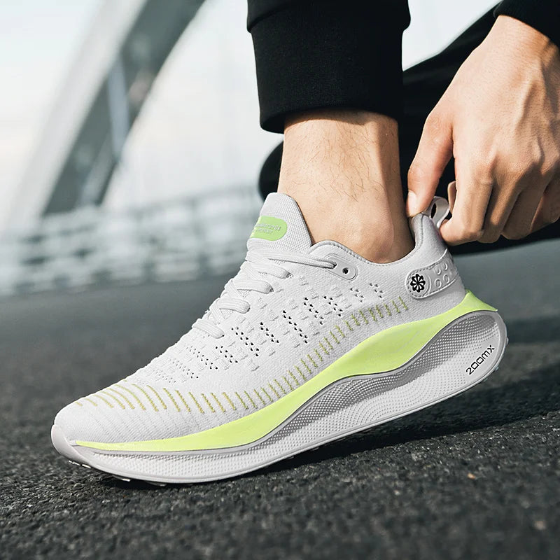 Men's breathable Mesh Lightweight Running Sneakers