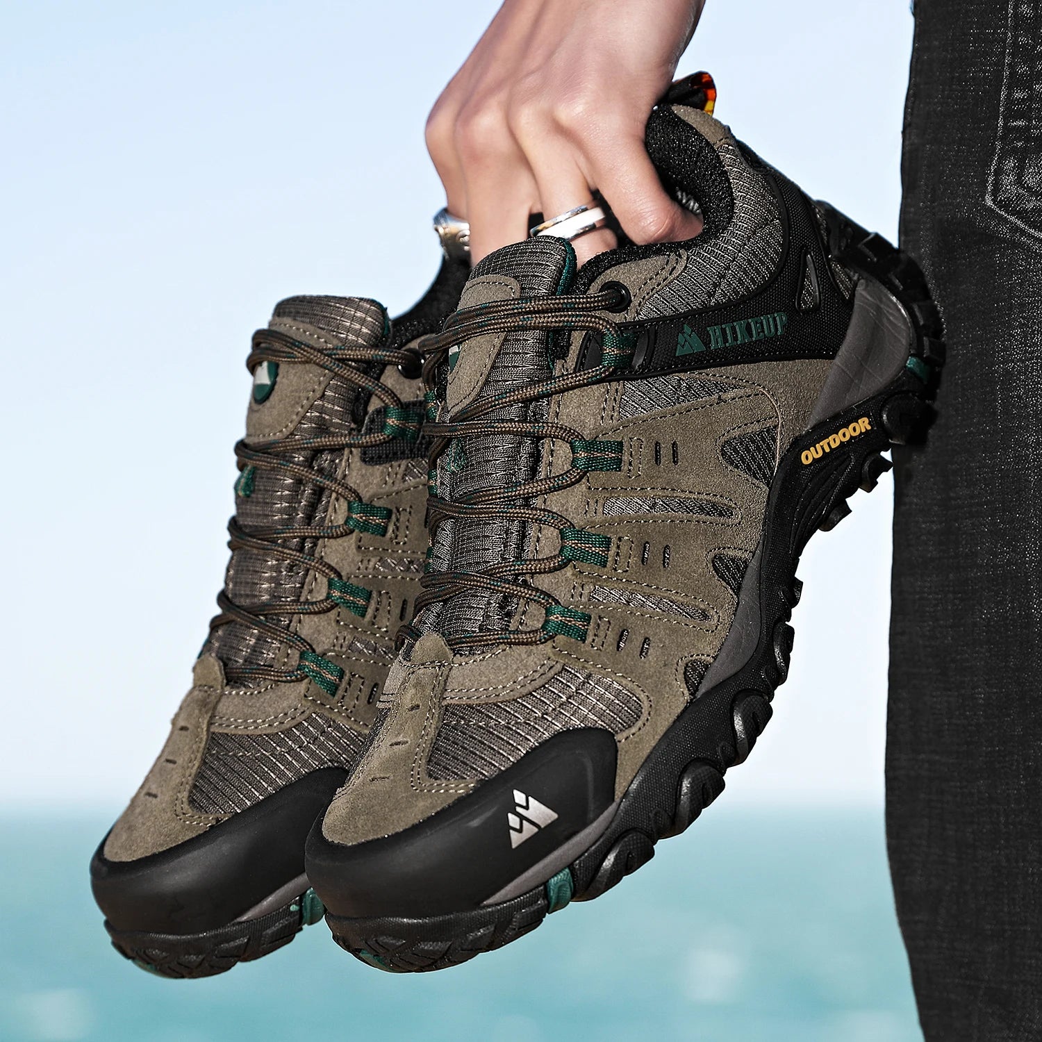Men's Hiking Shoes Suede Leather Outdoor Shoes Wear-resistant Sneakers